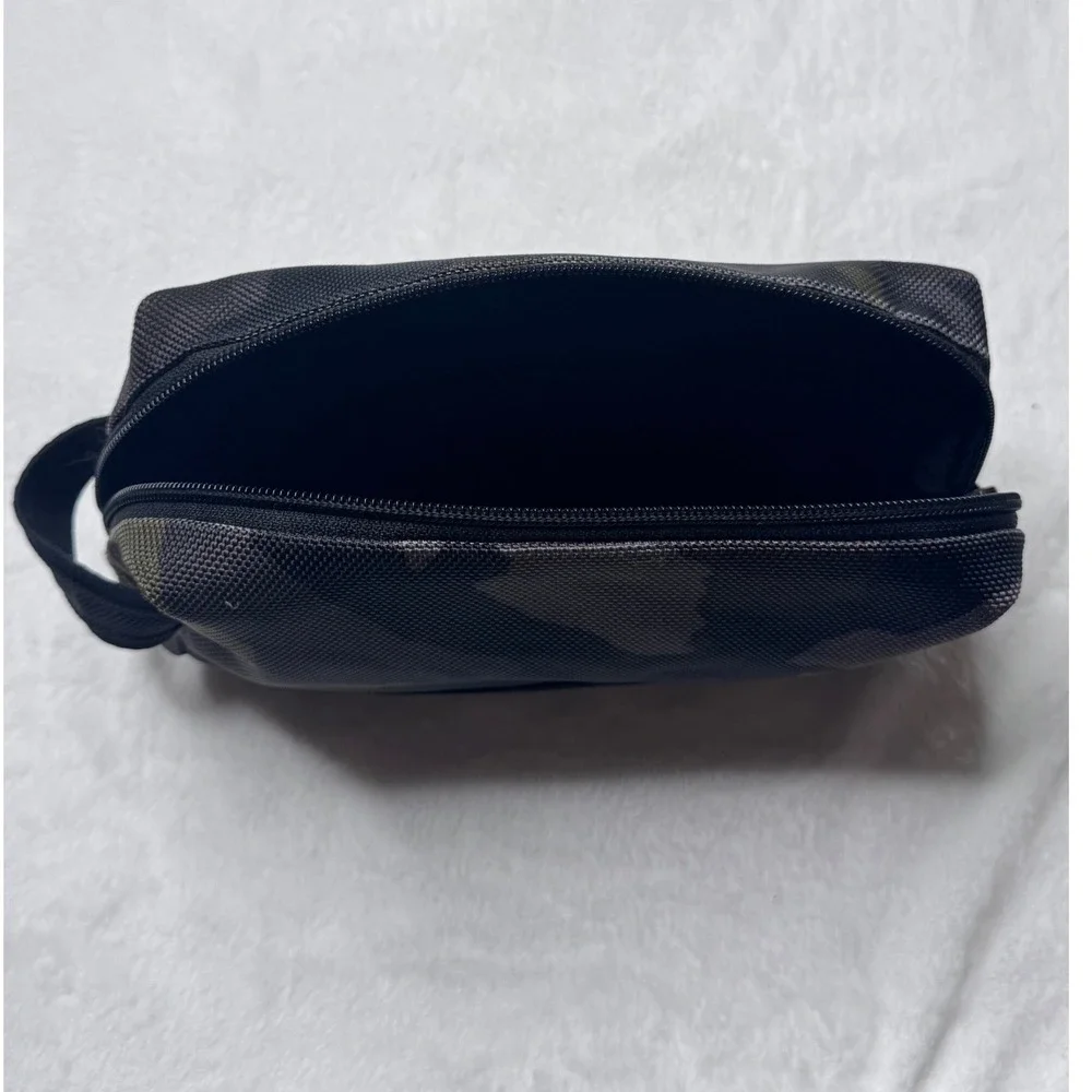 TUMI Mens Camo Ballistic Nylon Travel Toiletry Dopp Kit Accessory Bag